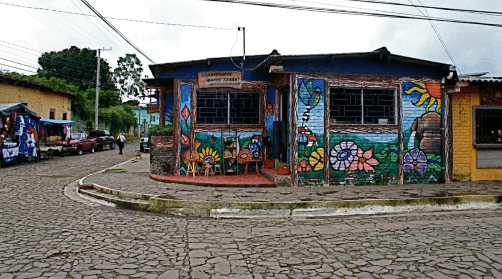 Pueblos Street on the Flower Route