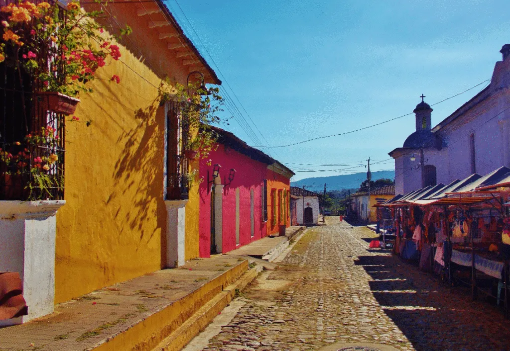 Streets - colonial tourism in Suchitoto